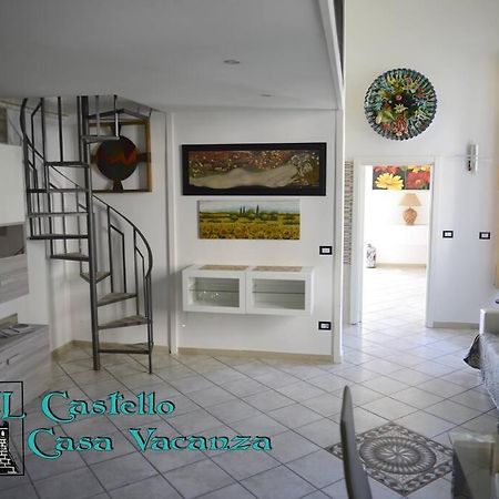 Il Castello Casa Vacanza 萨莱诺 外观 照片